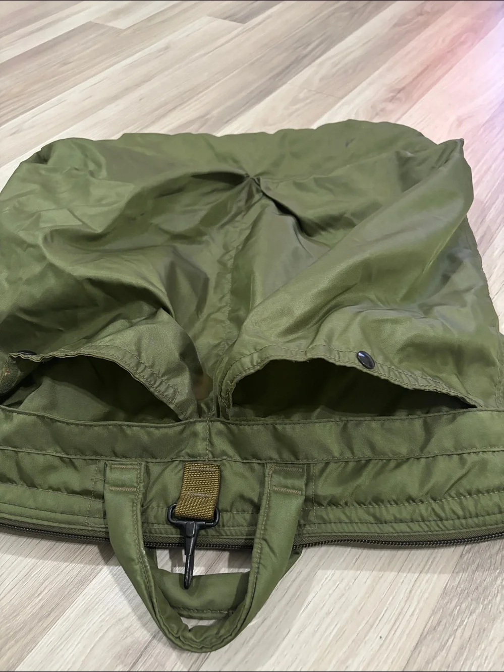 Flyers Helmet US Army Bag UNICOR Green Men's Olive Green Nylon Tote